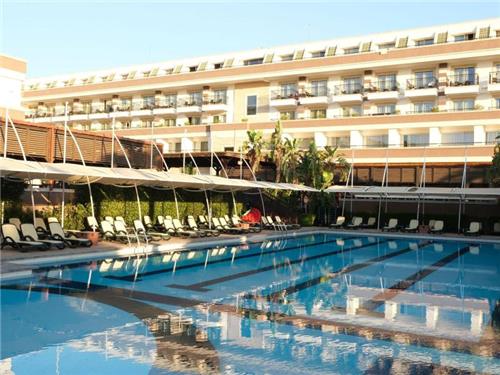 Hotel Crystal Deluxe Resort