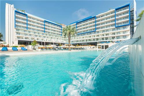 Hotel L Azure