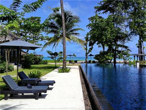 Hotel Bangsak Village